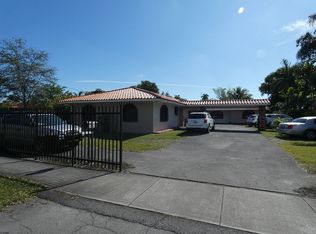 3050 NW 13th St, Miami, FL 33125