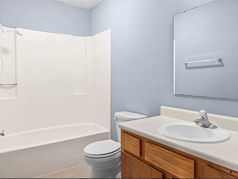 Riverfront Apartments - — Photo 7