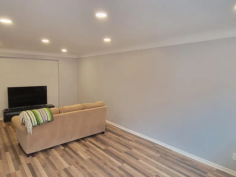 19425 Van Aken Blvd #411 — Photo 5