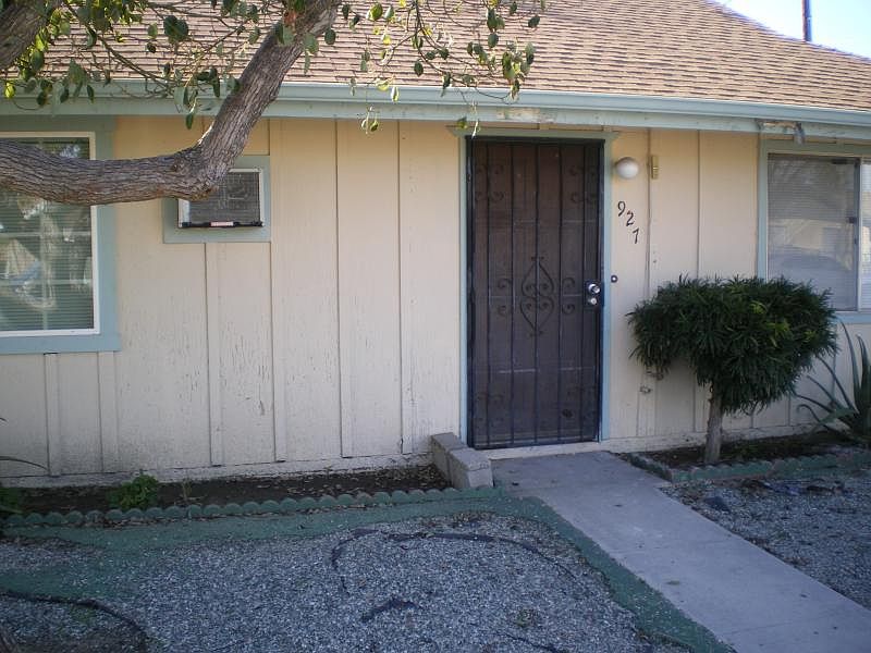 1st image of 927 Rosalia Ave