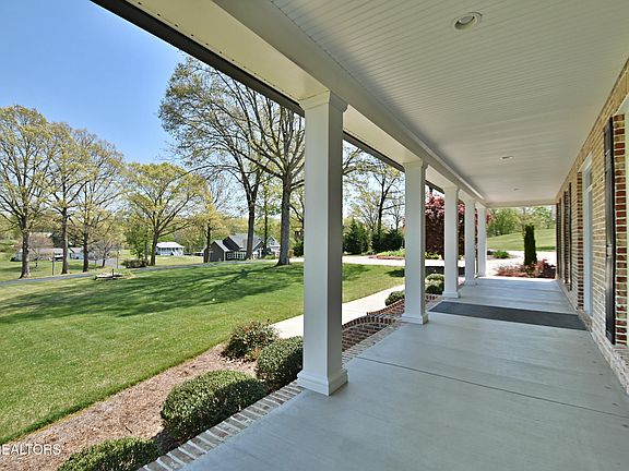 5th image of 835 Poplar Springs Rd