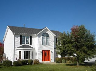 485 Terragon Ct, Roscoe, IL 61073