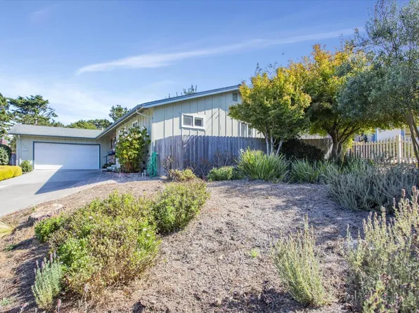 2120 Messina Pl, Monterey, CA 93940