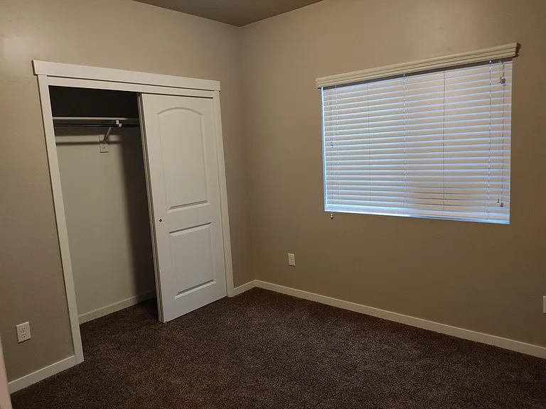 87 E Jordan Ridge Blvd #605 — Photo 32