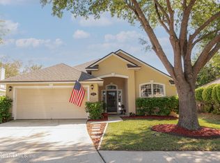 8430 Stelling Dr S, Jacksonville, FL 32244