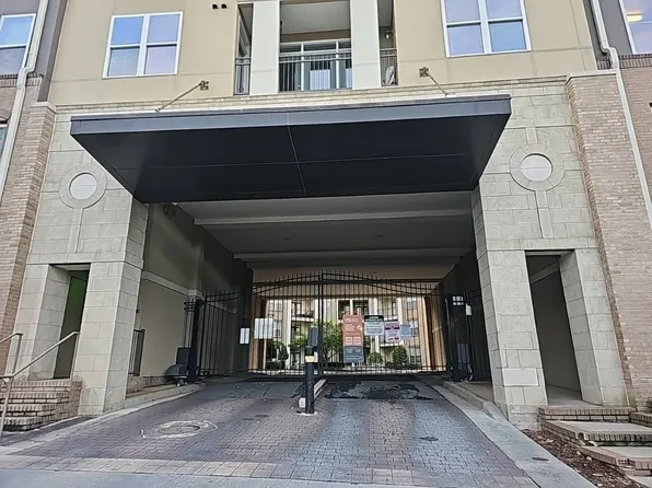 390 17th St NW, Atlanta, GA 30363
