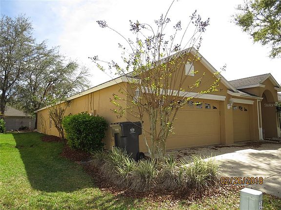2nd image of 9427 Hunters Pond Dr