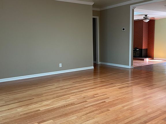 31 Balra Dining Room_10142022