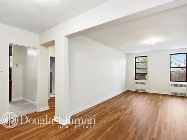 3105 Avenue V image 1 of 5