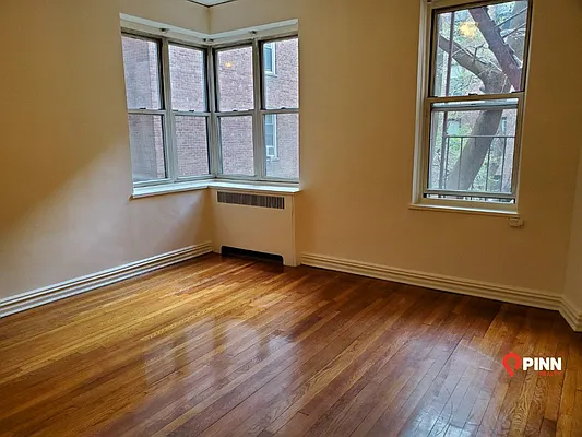 Rented by Pinn Realty | media 14