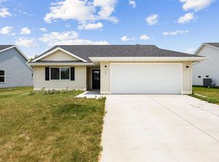 851 Nye Way, Coralville, IA 52241