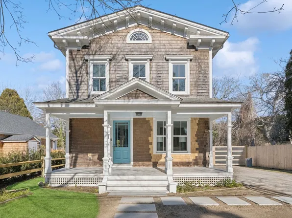 75 Georgica Rd, East Hampton, NY 11937