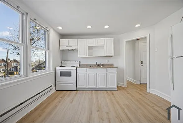 1871 E Tulpehocken St #2 — Photo 13