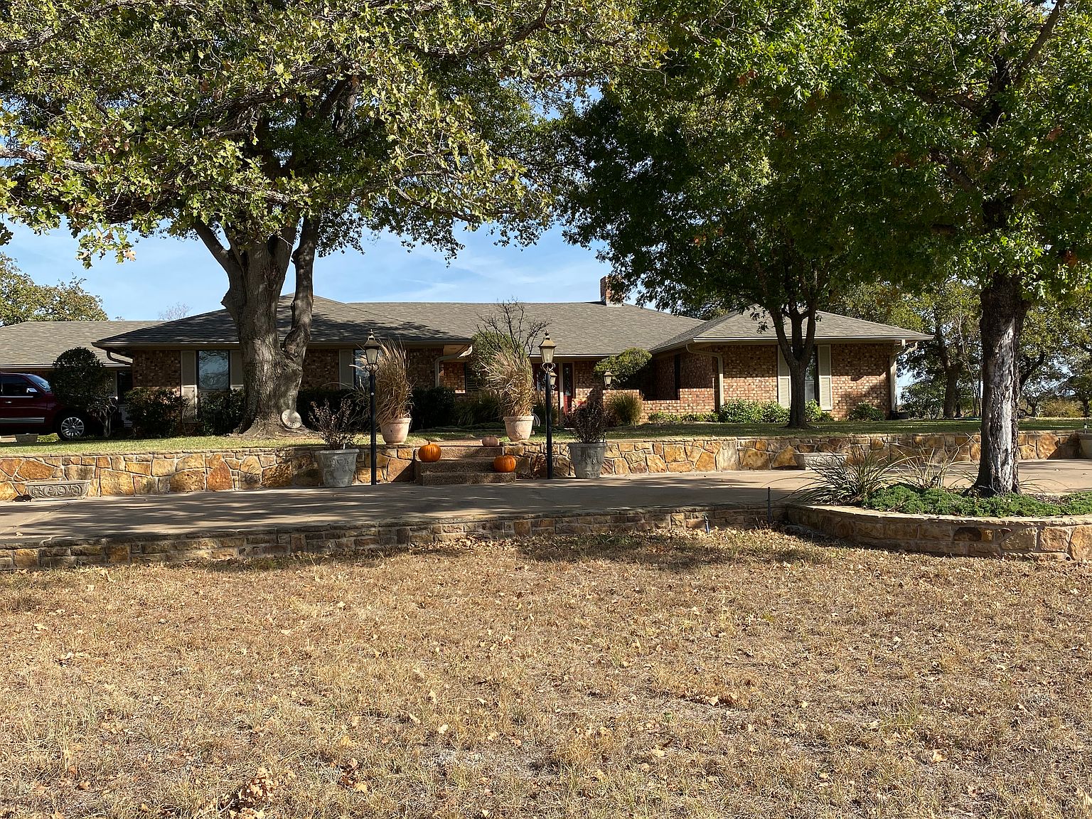 245 Dianna Dr, Graham, TX 76450 Zillow