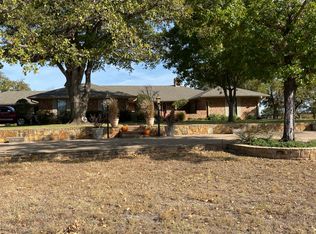 245 Dianna Dr, Graham, TX 76450