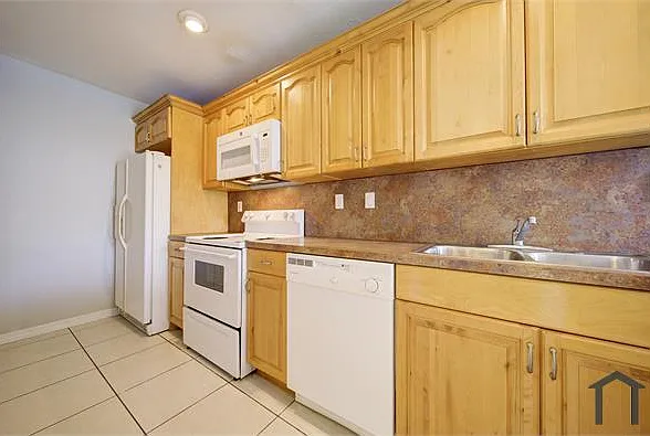 10450 SW 172nd St — Photo 23