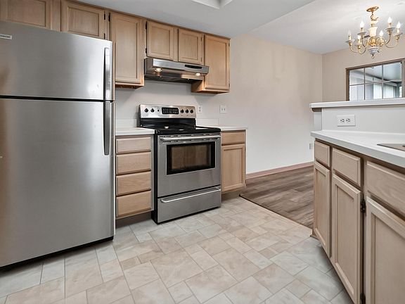 5th image of 2405 Sportsman Dr