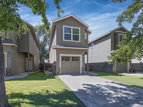 2nd image of 2903 W Lemhi St