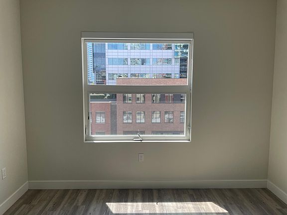 4th image of 456 N 10th Ave #602