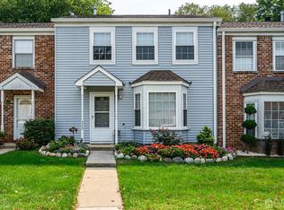323 Knight Ct, Old Bridge, NJ