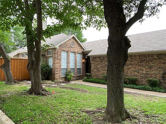 2nd image of 3019 Silver Springs Ln