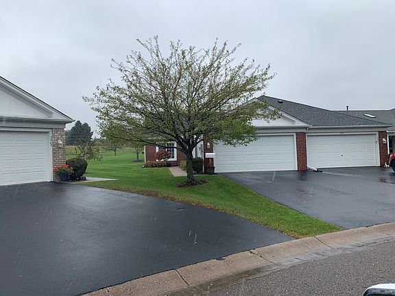 3rd image of 7563 Ojibway Park Ct
