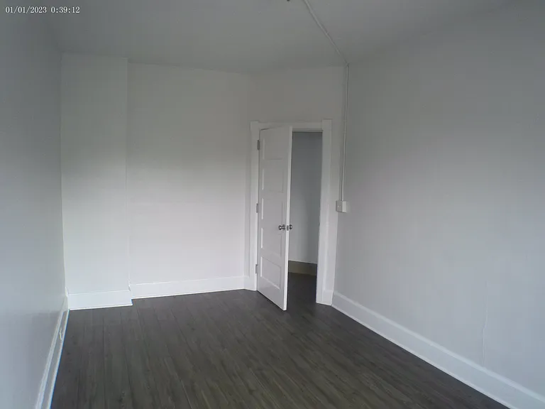 2nd bedroom.