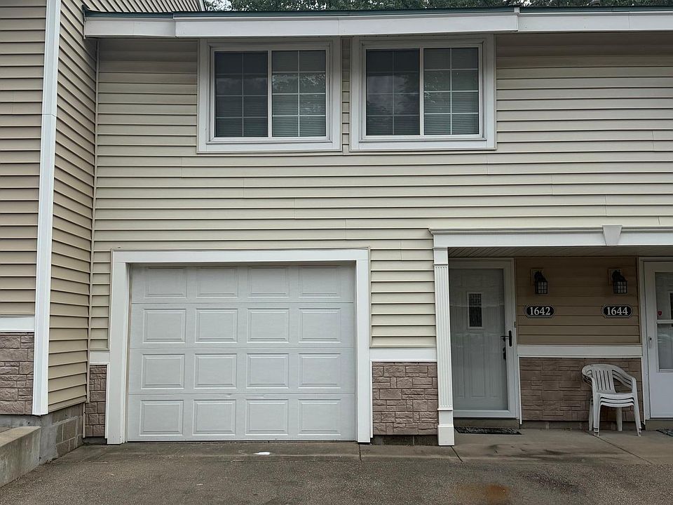 1st image of 1642 River Bluff Ct #105