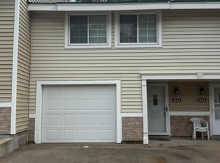 1642 River Bluff Ct #105, Saint Paul, MN 55121