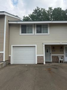 1642 River Bluff Ct #105, Saint Paul, MN, 55121