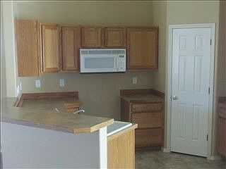 3rd image of 223 Southwood Ave