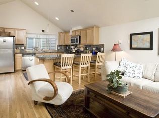 607A NW 85th St, Seattle, WA 98117