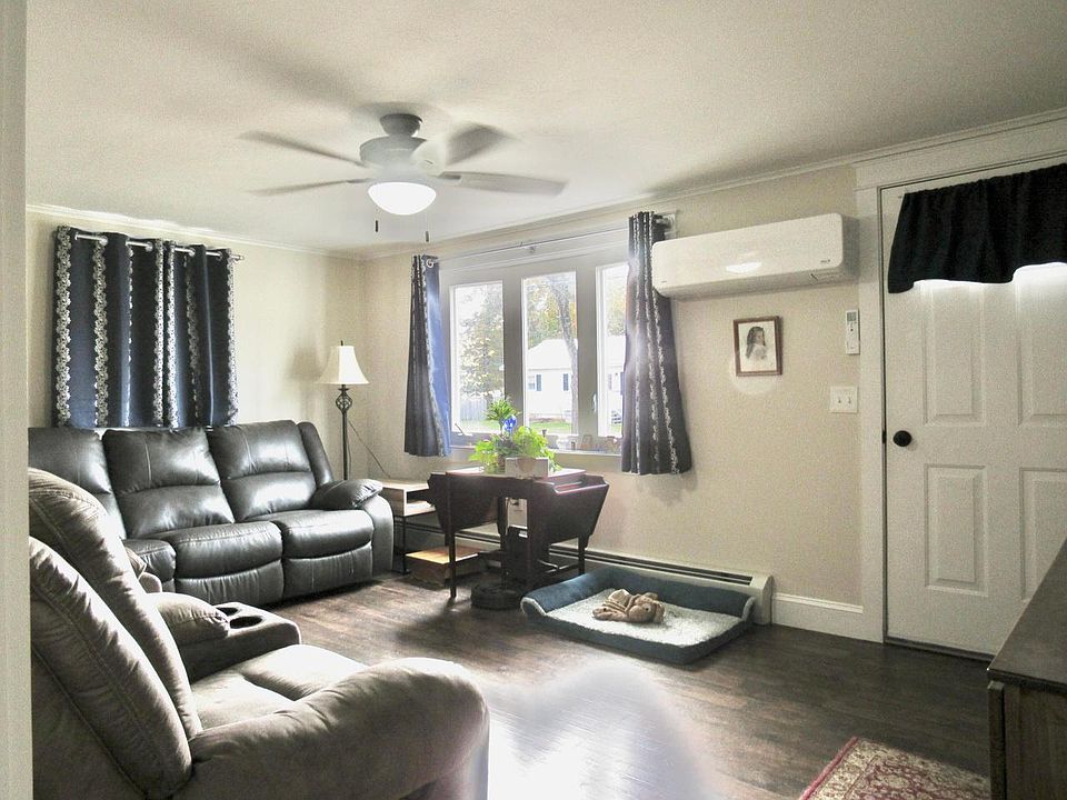 2nd image of 184 Yale St
