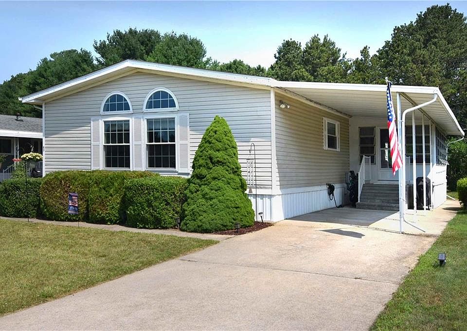1st image of 63 Little Pond Rd