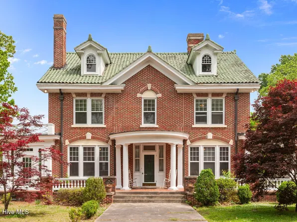 306 N Parker Street, Elm City, NC 27822