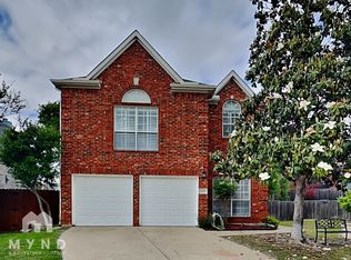2305 Leafy Glen Ct, Bedford, TX 76022