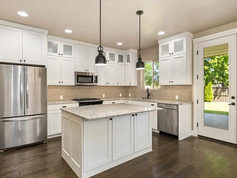 1250 W Laughton Dr — Photo 13