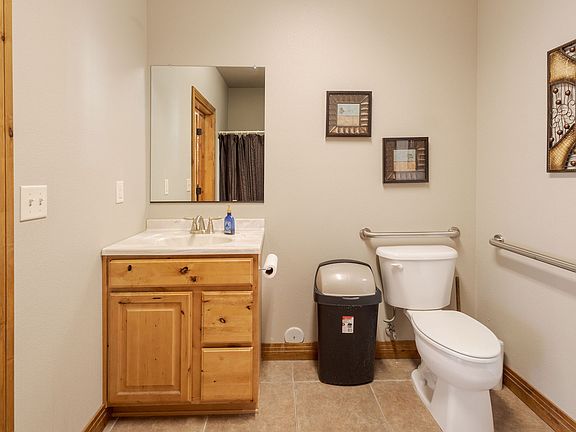 4th image of 2691 S 2000 W Suite 2