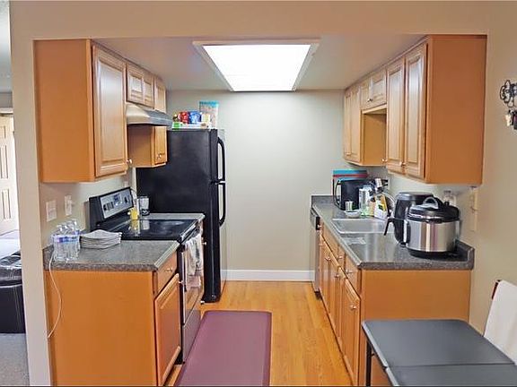 3rd image of 14504 NE 7th Pl