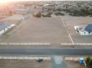 Barker Rd, Oak hills, CA 92344