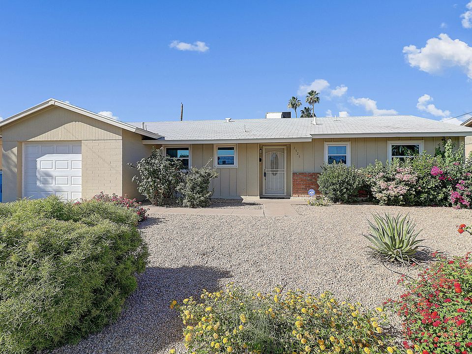 1st image of 2525 W Windrose Dr