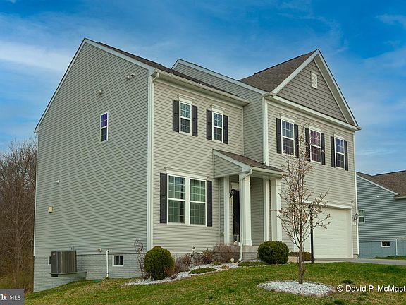 3rd image of 271 Chickamauga Dr