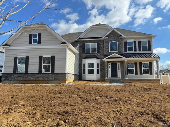 2663 Hollow View Dr #19, Forks Township, PA 18040