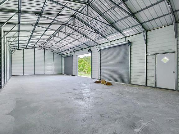 3rd image of 3628 Ansley Blvd