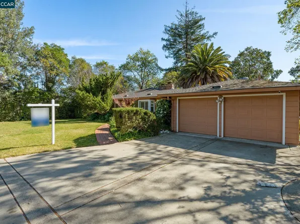 1174 Saint Francis Dr, Concord, CA 94518