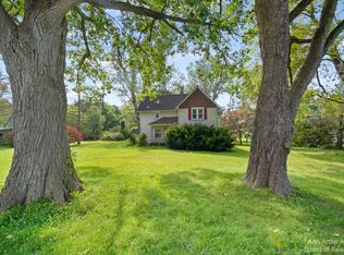 10060 Willow Rd, Willis, MI 48191