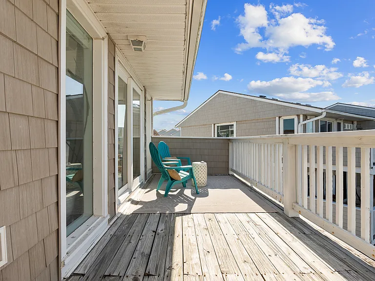 Canal Dr — Photo 22