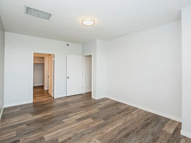 River Rock Apartments — Photo 126