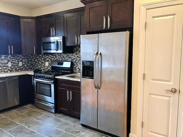 1st image of 95 N Walnut St APT 503