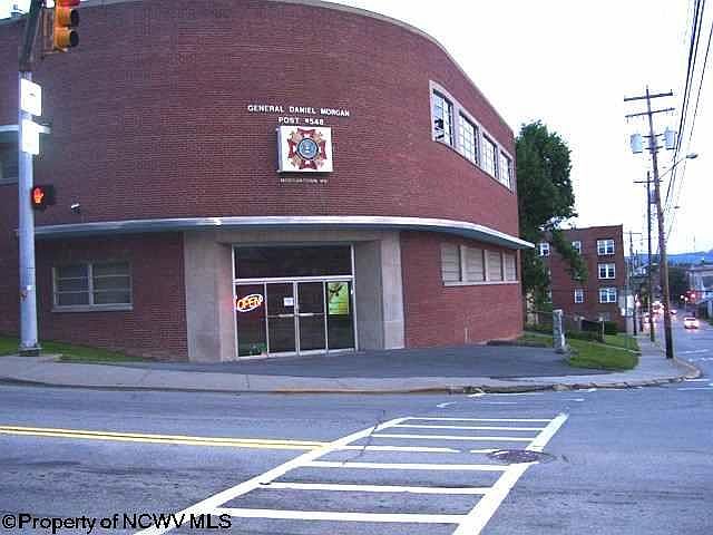 1st image of 494 Spruce St